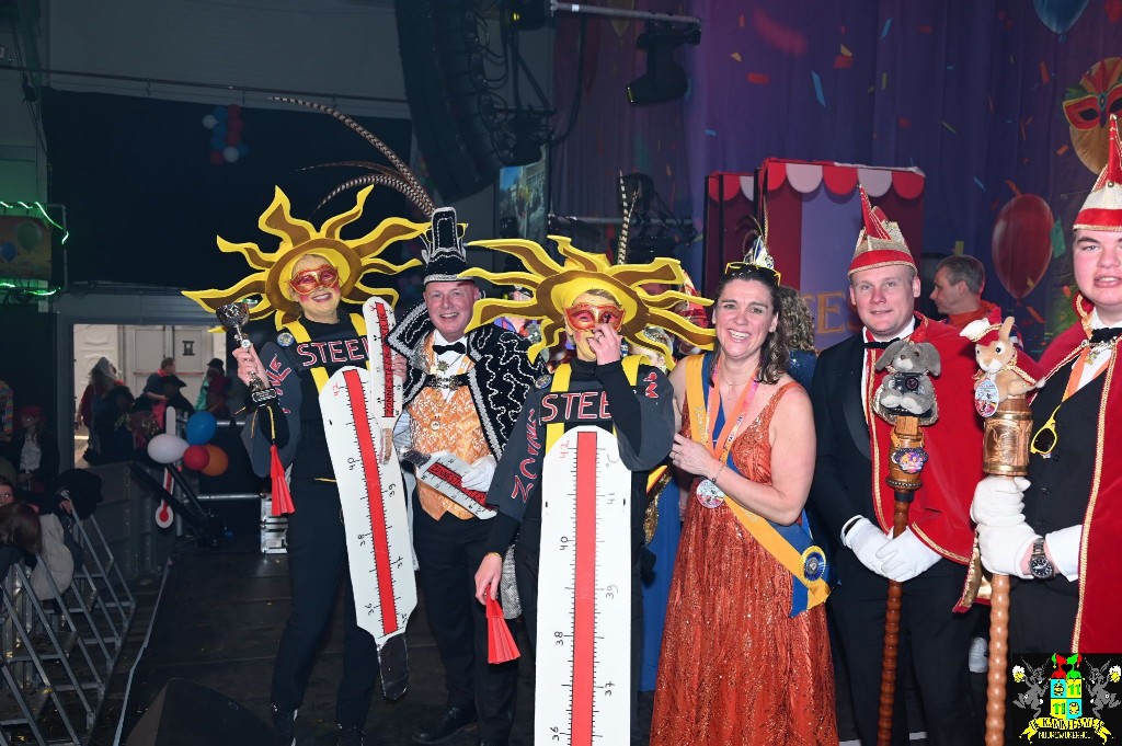 ../Images/Prijsuitreiking grote optocht 2025 015.jpg